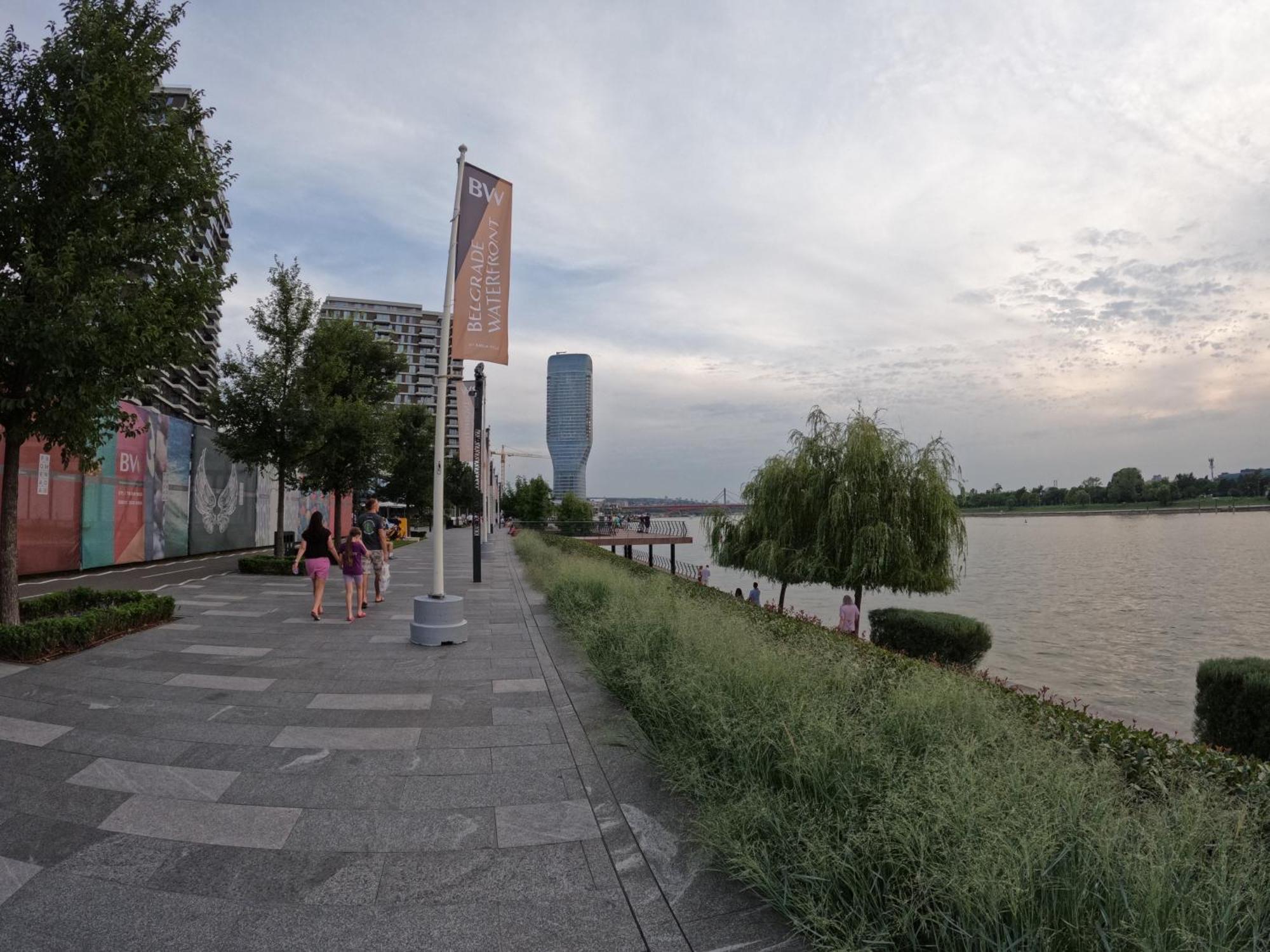 Iva City Center Belgrado Buitenkant foto