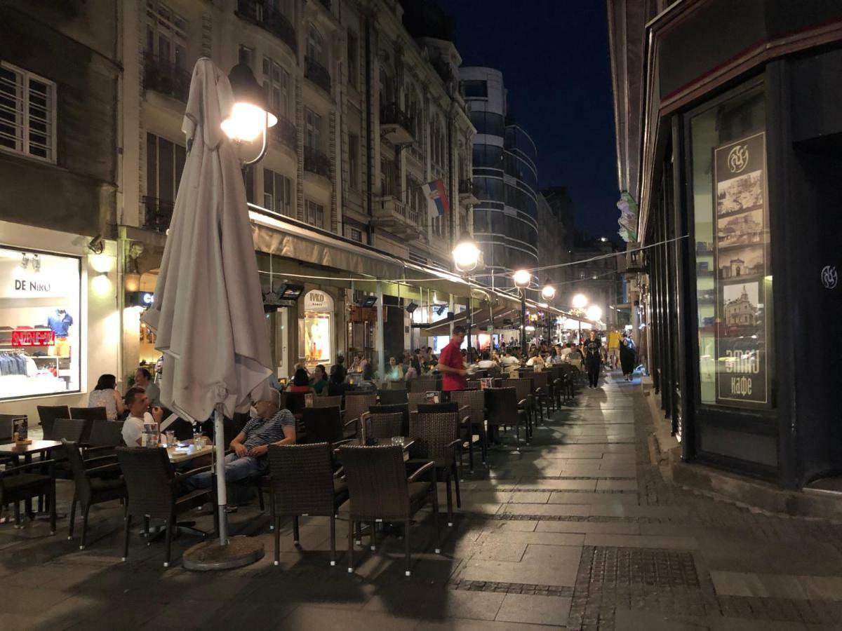 Iva City Center Belgrado Buitenkant foto