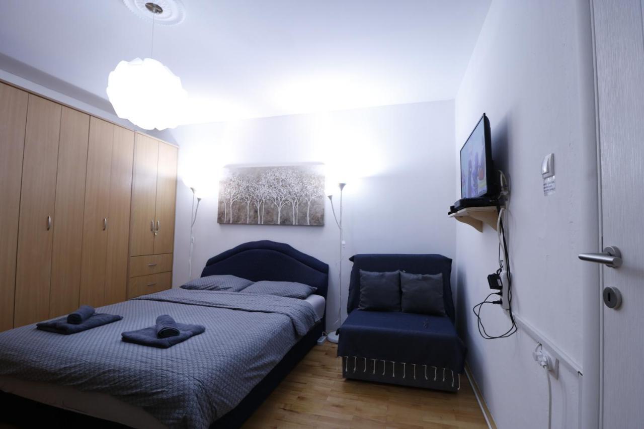Iva City Center Belgrado Buitenkant foto
